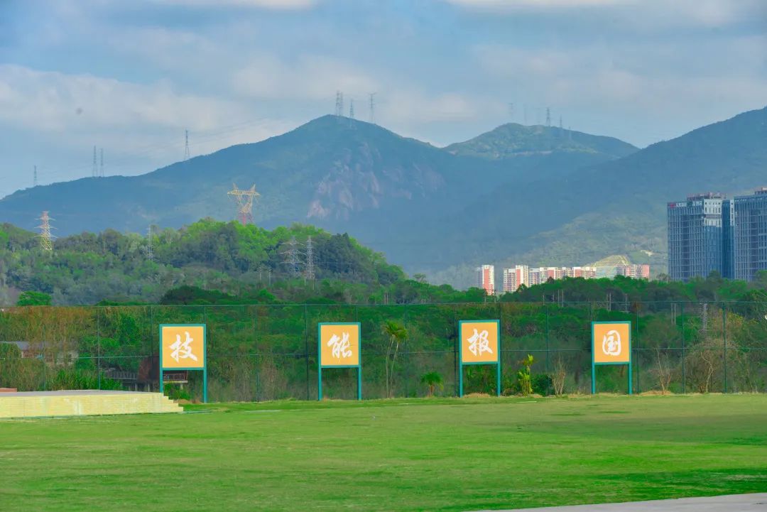 深圳市携创高级技工学校学费2021,深圳携创高级技工学校校区