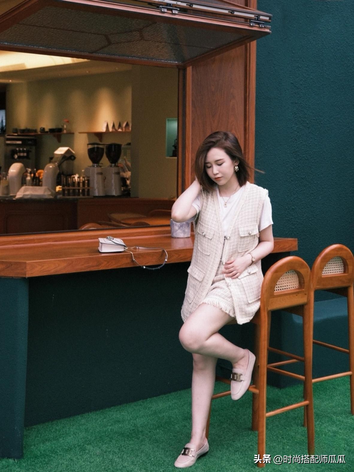 懒人鞋搭配什么袜子好看,新款懒人单鞋怎么穿才好看