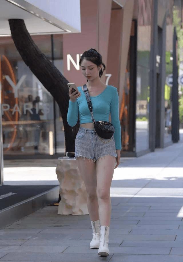 秋冬小黑裤穿搭,百搭小黑裤秋