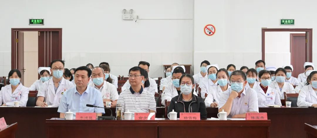 医改提速专家下沉大理州人民医院8个专家工作站落户宾川县中医院