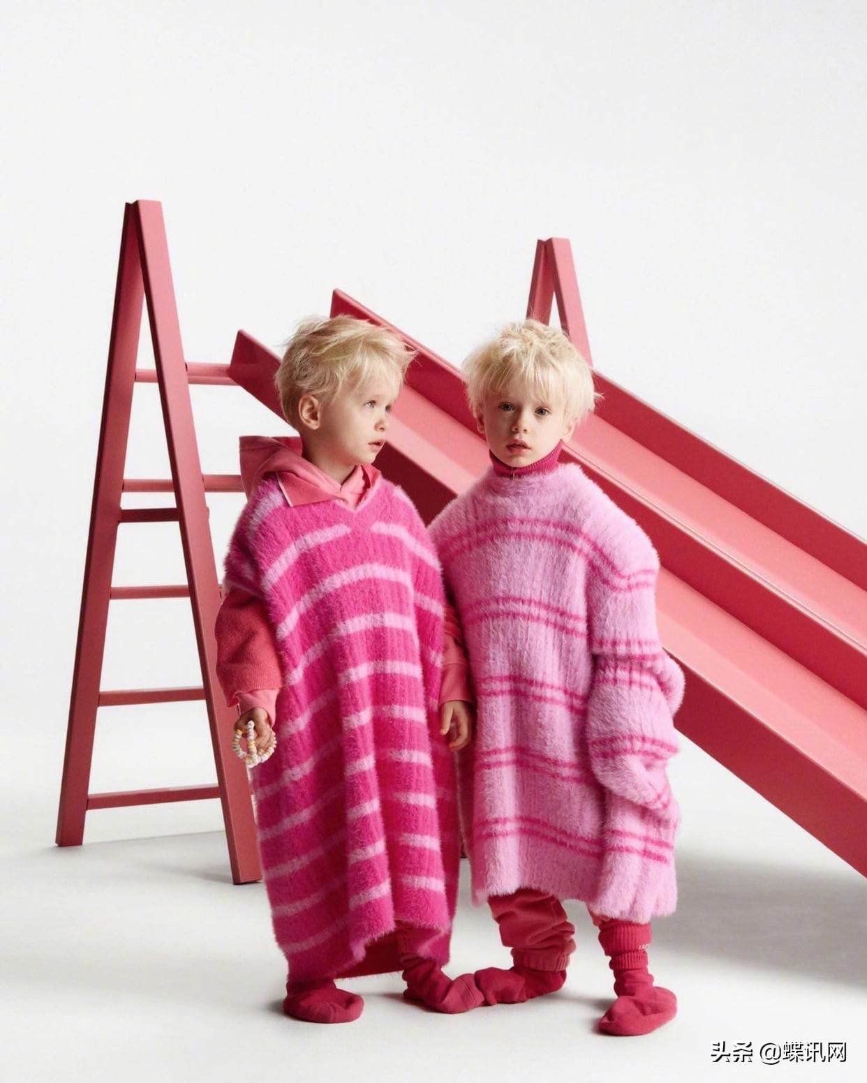 jacquemus2021女装发布会,jacquemus秋冬巴黎时装周