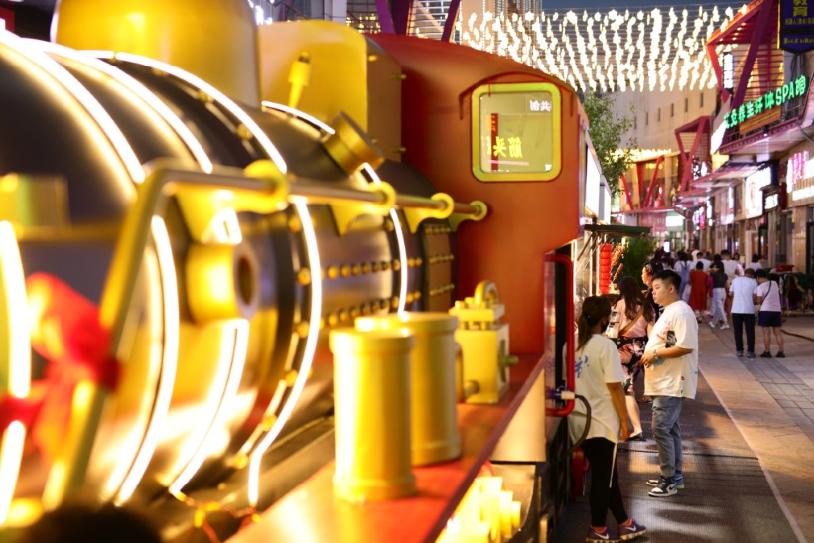 走进长春100个网红打卡地之这有山,长春春城大街网红打卡地