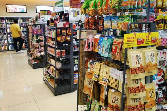 夫妻开家便利店可以吗,夫妻开便利店和餐饮哪个风险大