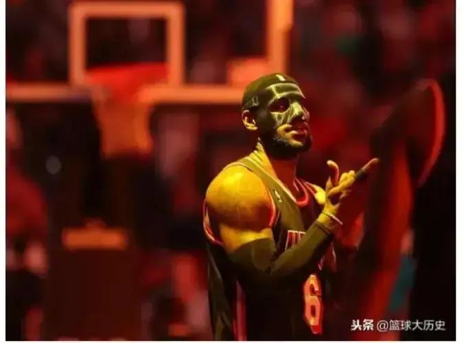 詹密说乔丹抱团,詹密把乔丹两次三连冠说成是抱团