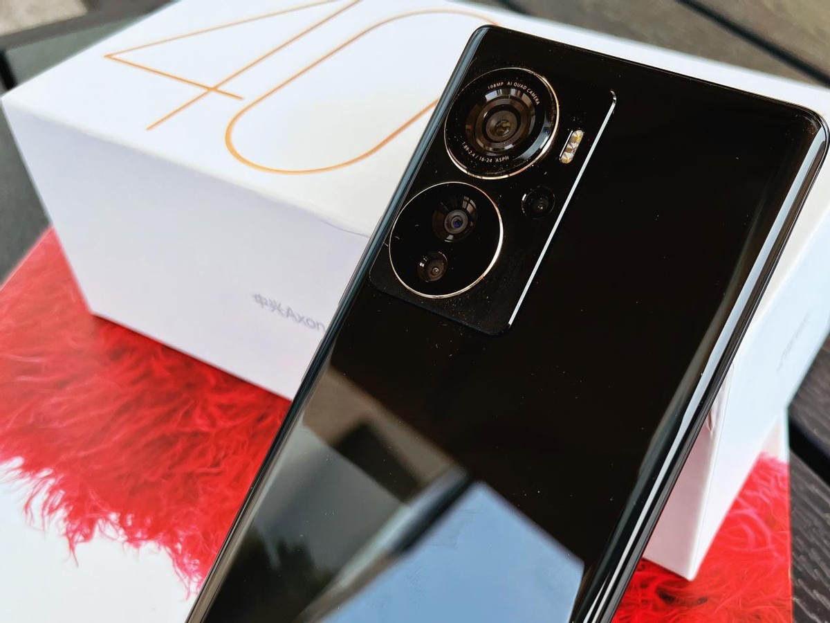 老牌厂商爆发，双曲面屏+骁龙870+1亿像素，已从2998跌至1589元