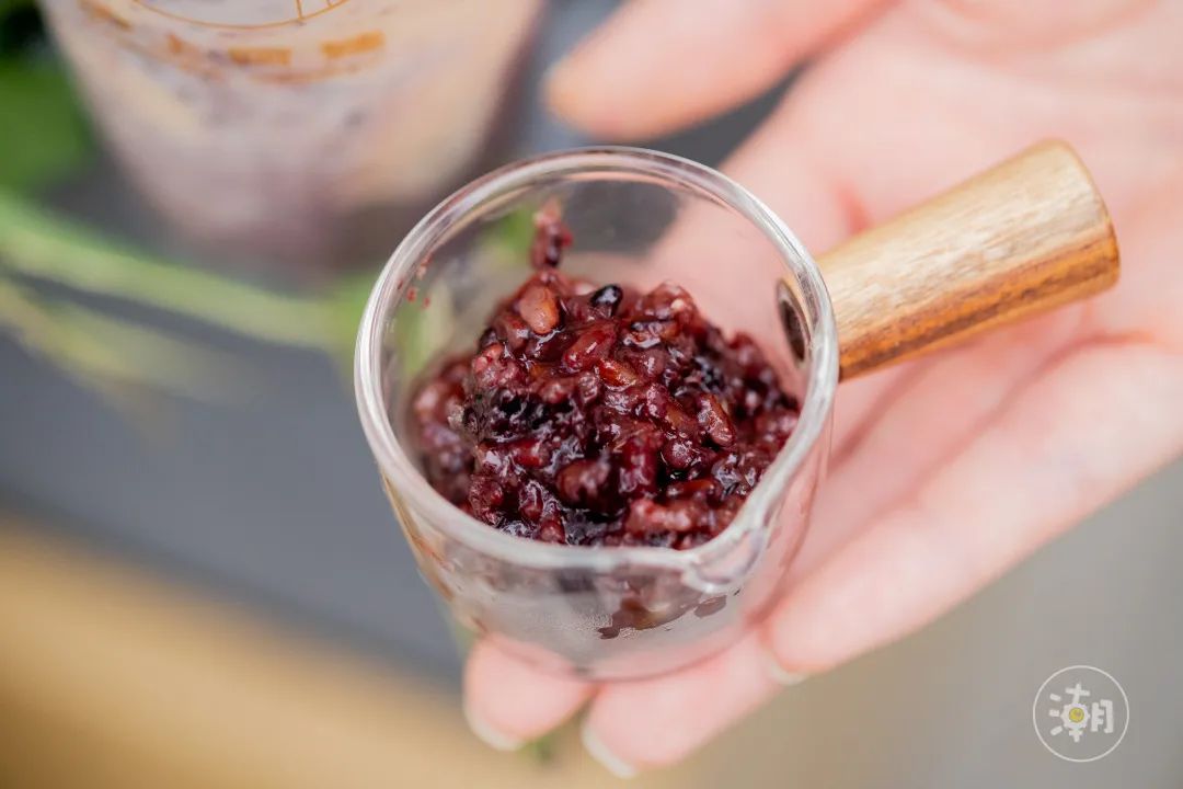 超“实在”的血糯米奶茶，10000杯免费请全成都骑手喝