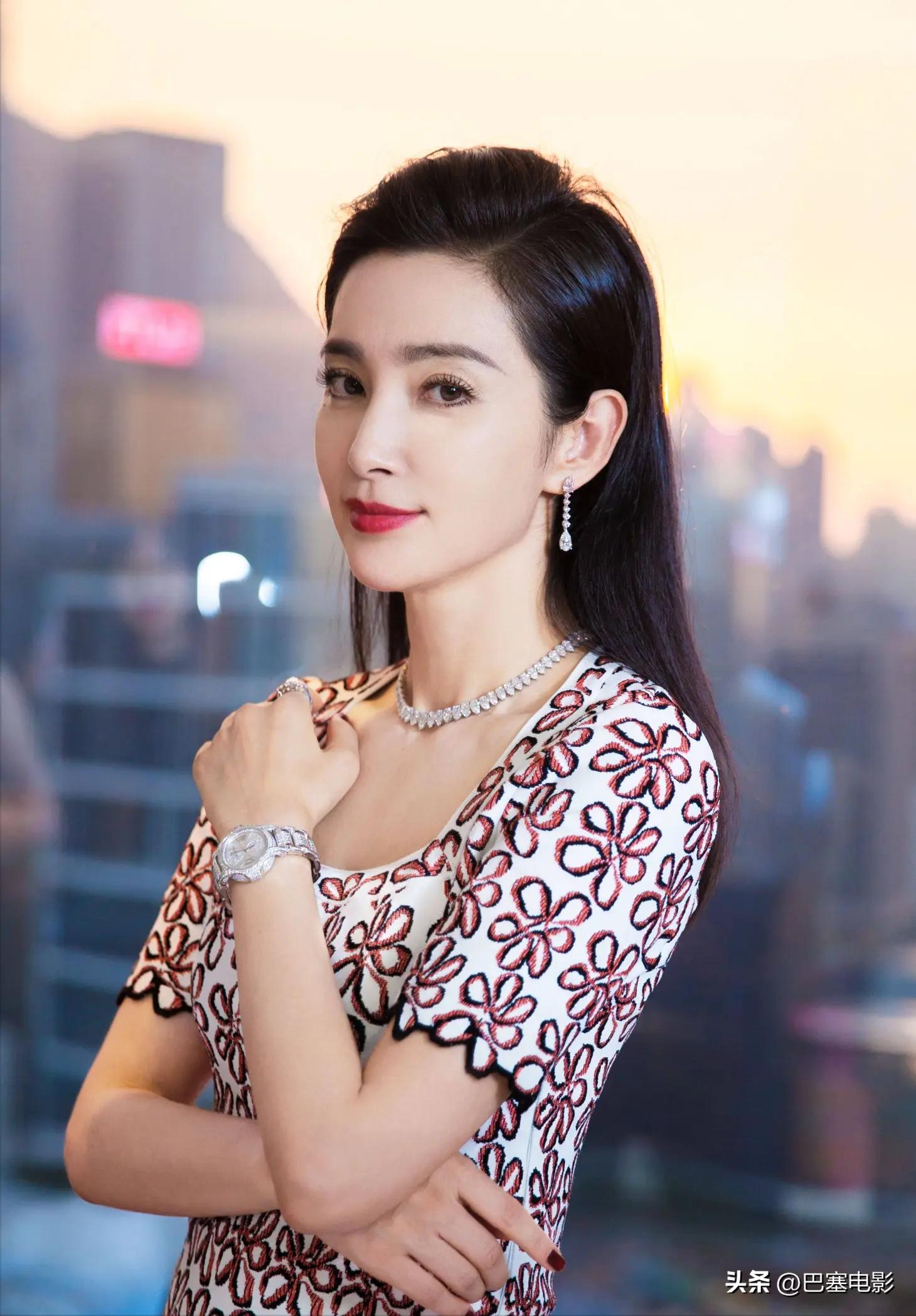 视觉中国镜头下孙俪状态令人惊艳,孙俪年轻时的颜值和刘亦菲