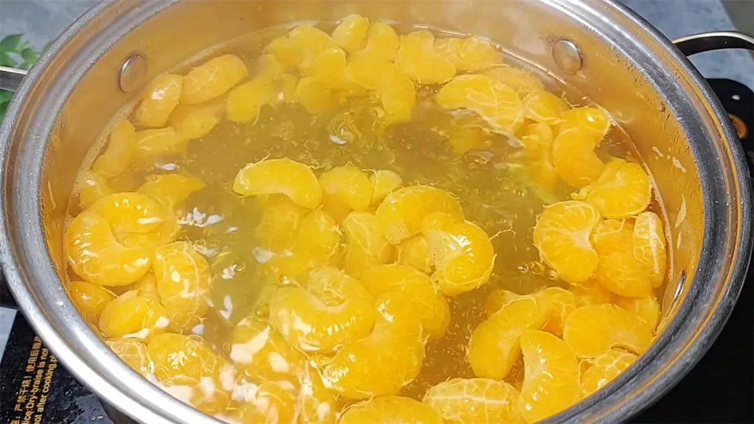 咳嗽厉害加什么能润肺化痰,燥热咳嗽喝什么止咳润肺