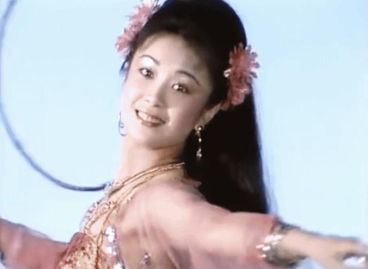 因吸毒入狱的“最美妲己”，她的故事远比你想象的更毁三观