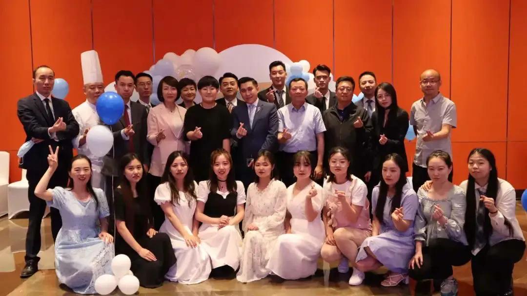 现代服务系|服务区域发展创造美好生活#筑梦青春兰职启航