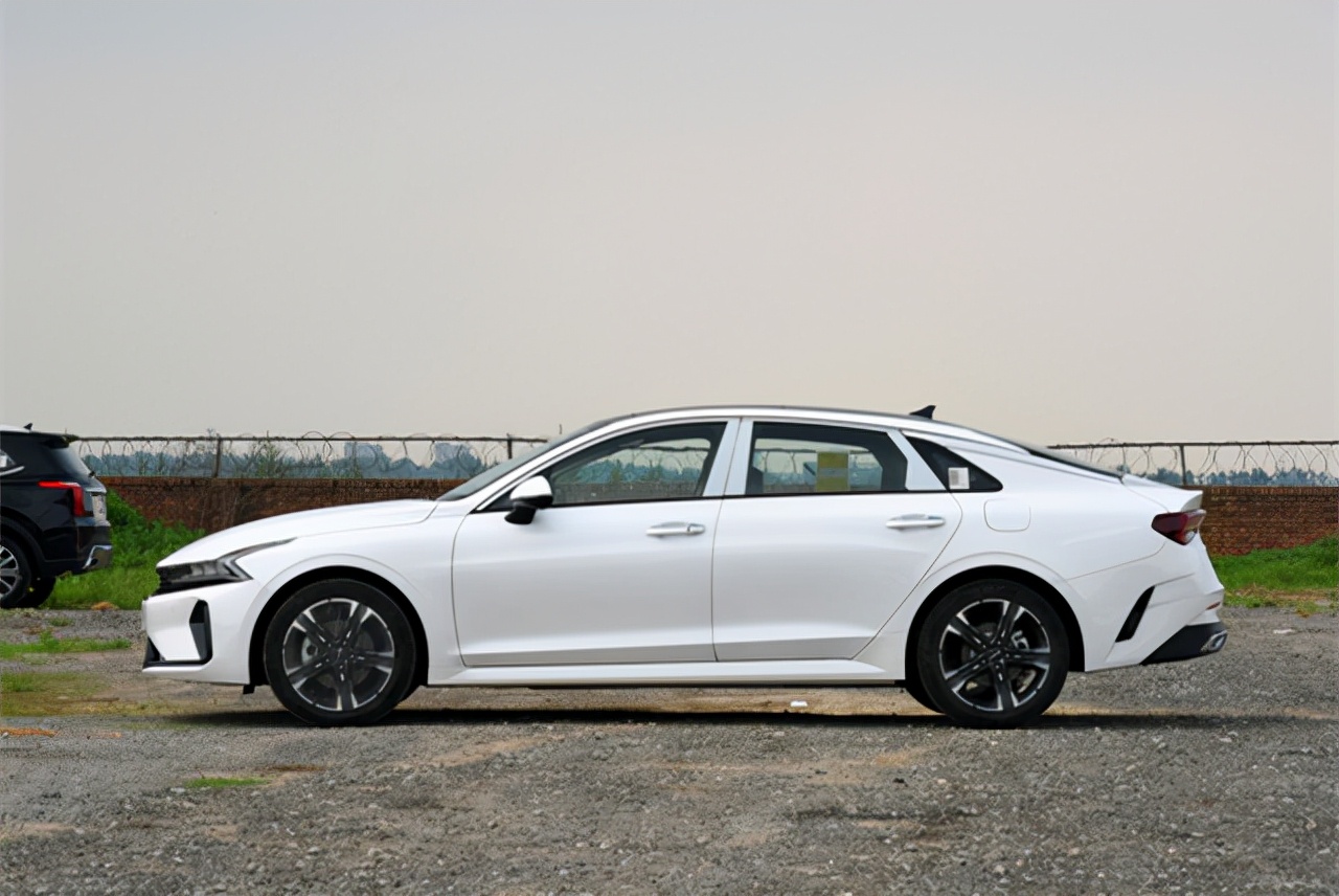 为什么说起亚新k5真的好,起亚K5为什么销量越来越低