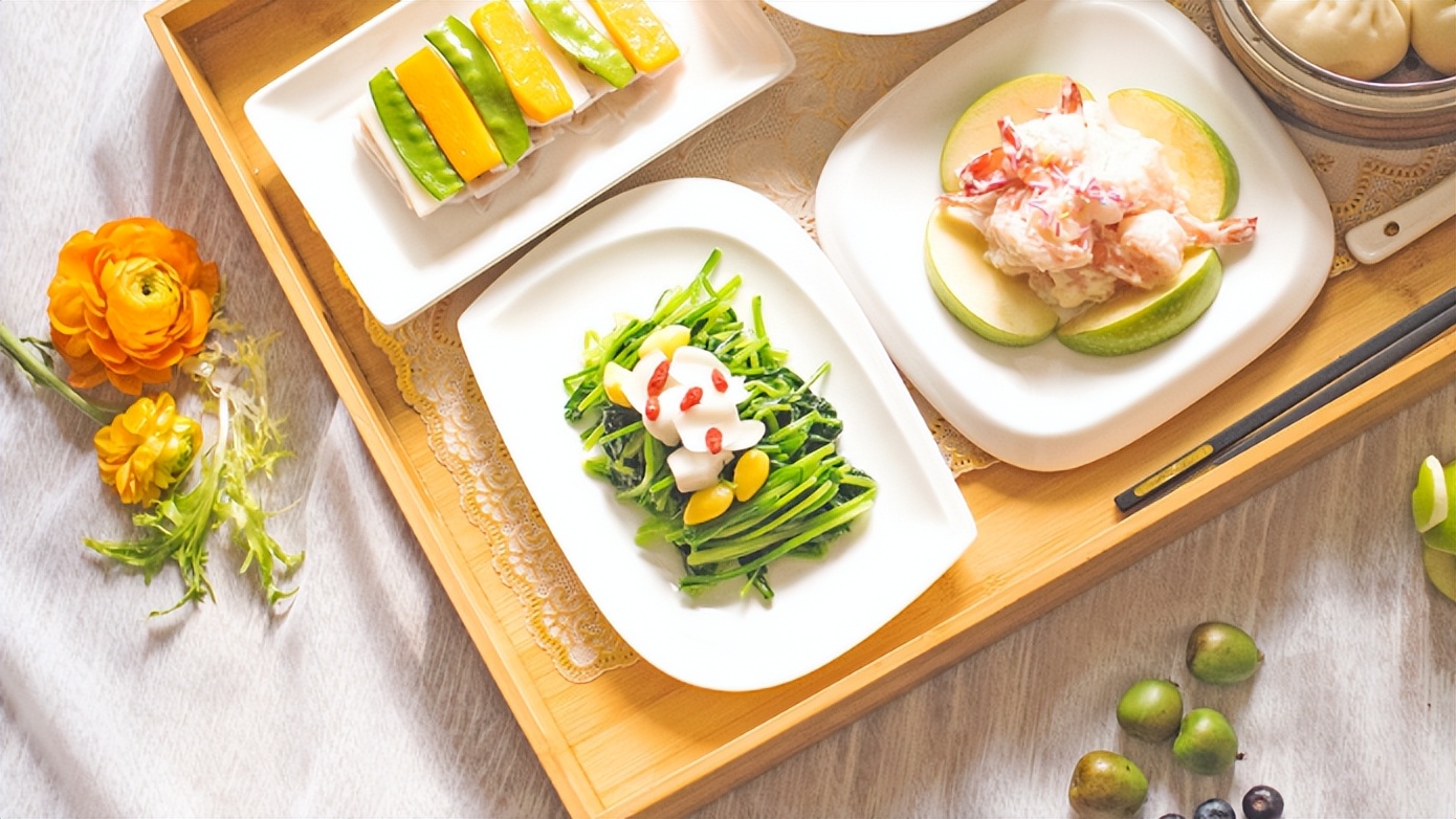 一饿就心慌手抖怎么办,突然饿的就心慌手抖是什么原因