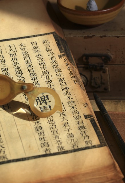 冬季上吐下泻外治法,春季上吐下泻是什么原因导致的