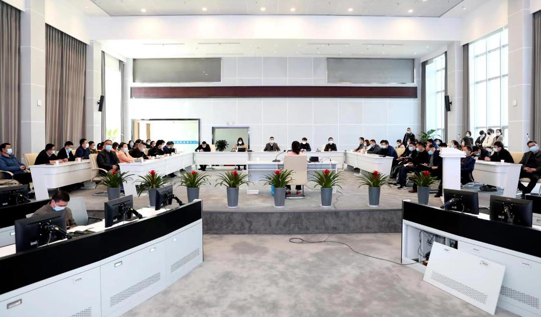 鍑哄緛鎸傚竻,鍑哄緛瑾撹█