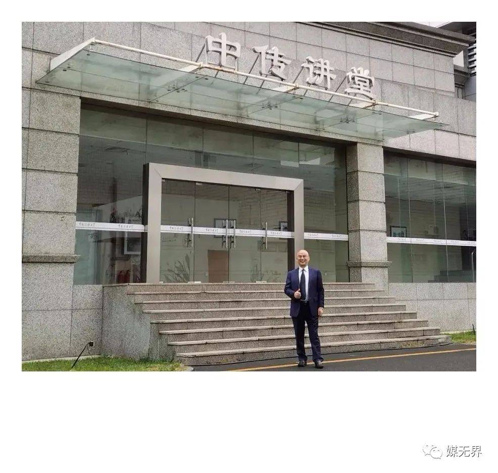 2023开启品牌战，户外广告的春天真来到？