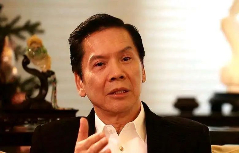 向华强的前任妻子丁佩,向华强老婆丁佩和李小龙