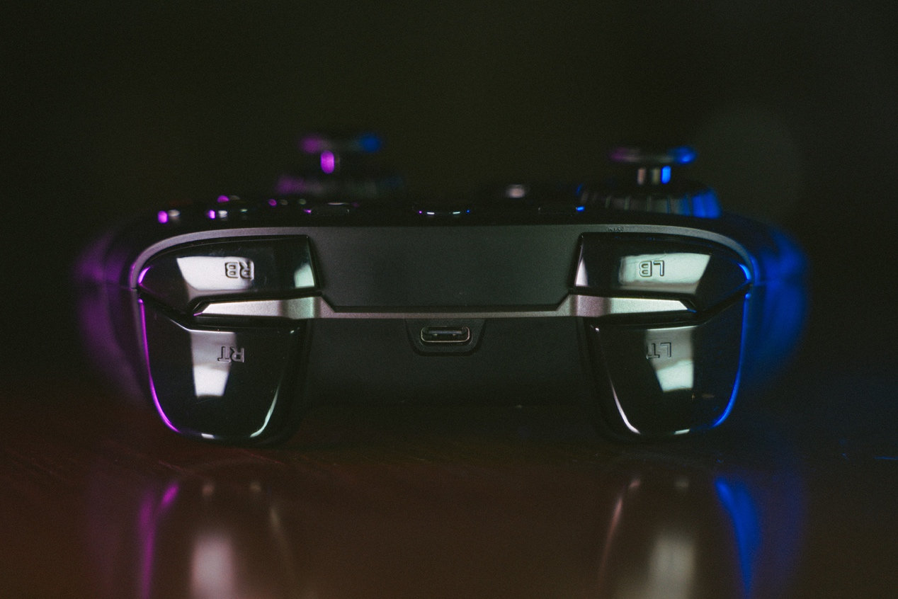 北通阿修罗3s手柄和平精英,北通阿修罗3手柄无线版续航