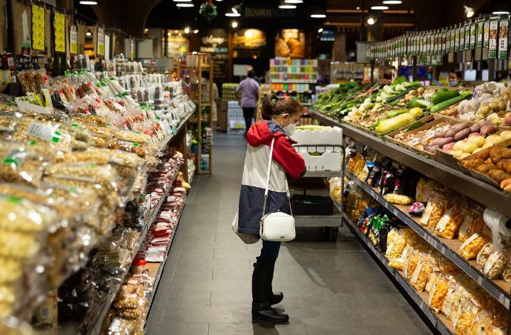 雷蒙多迫不及待访华,拜登着急了