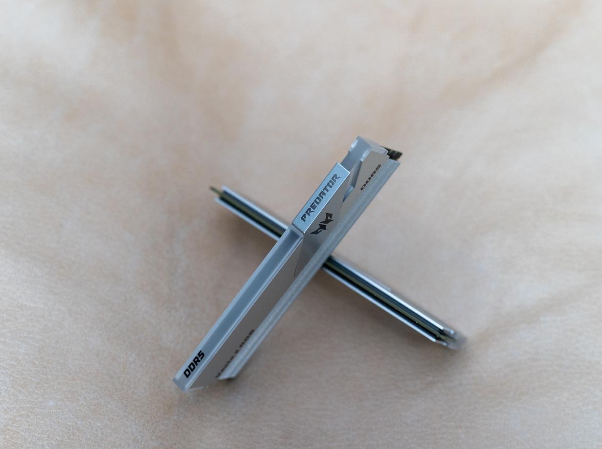 7800MHz动动手指就搞定了，人人都可以会的宏碁掠夺者D5超频教程