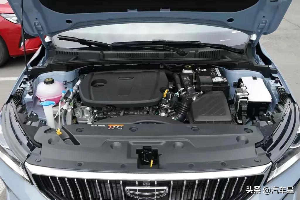 预算10万的家用轿车！2023款吉利帝豪1.5L+127马力！值得入手吗？