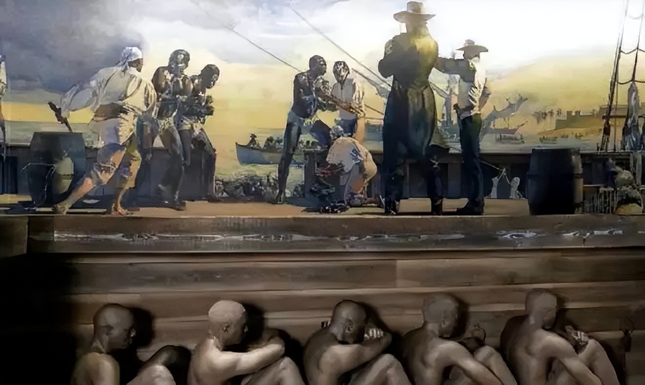 欧洲人贩运黑奴时，为何从不许黑奴穿衣服？背后原因尽显人性丑恶