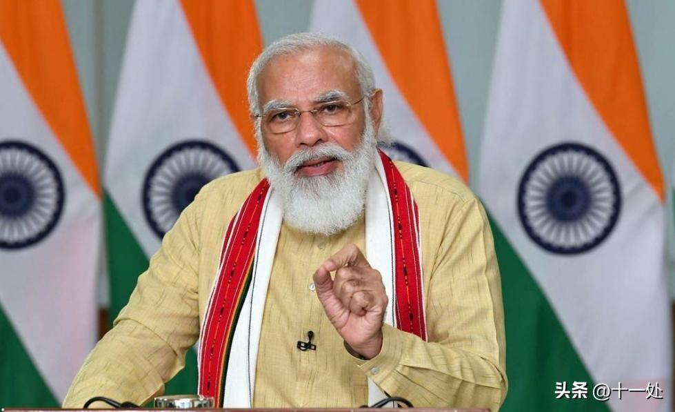 俄罗斯终于回过味来了,俄方不愿收印度卢比,乌军又陈兵德左附近