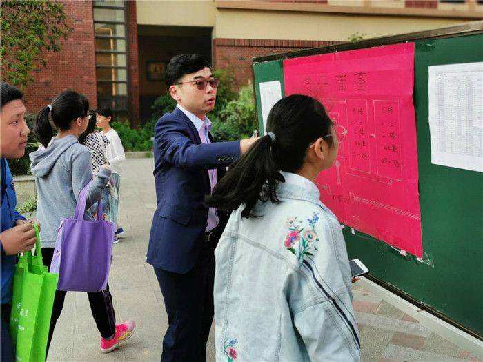 看完广东小升初简历，突然感觉自己“不配生二胎”，年轻人叹息