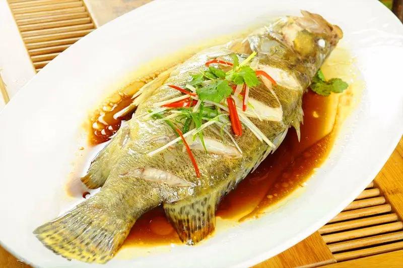 这才是清蒸鱼最好的做法,最简单的清蒸鱼做法大全