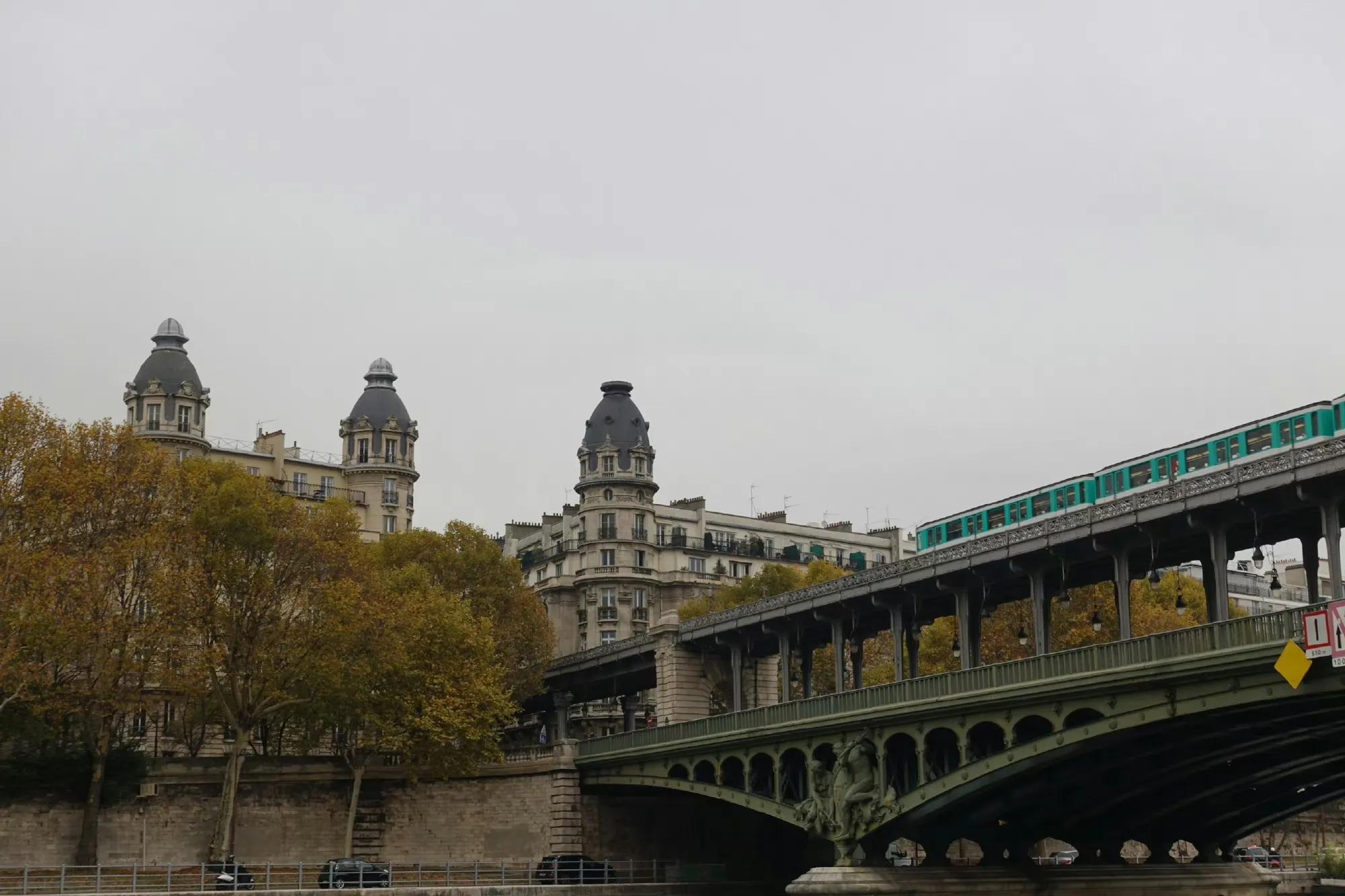 跟团游5日游带什么,七月份跟团游要准备些什么