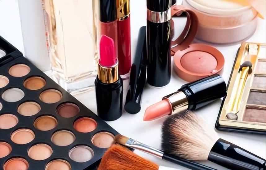 10万投资做什么生意好暴利,简单投资小挣钱的生意