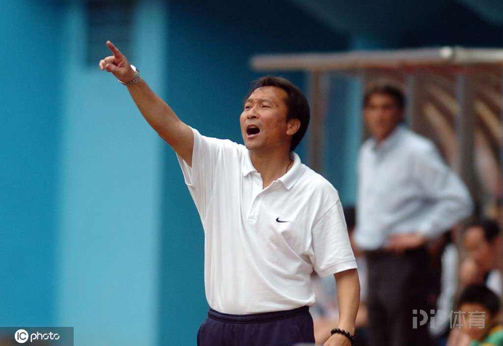 广州队2000年最后一战,曾经的广州广药足球队