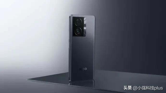 推荐几款性能强劲性价比高的手机,推荐几款价格便宜性能超好的手机