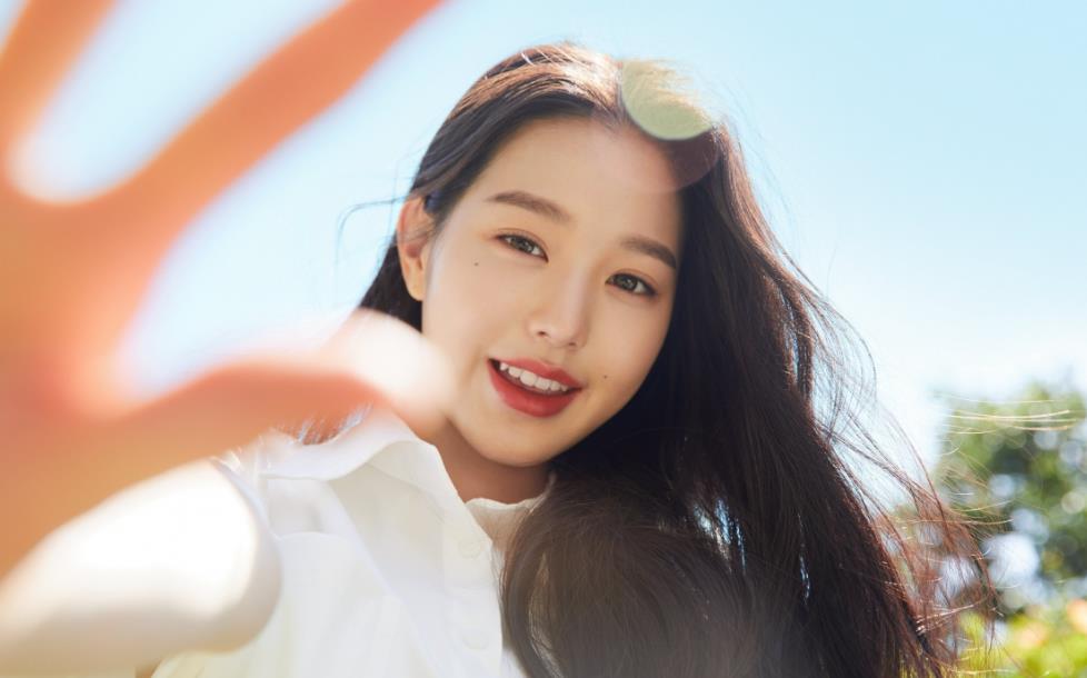 跟女生尬聊好久没聊了怎么开场白,和女孩子聊天的技巧避免尬聊