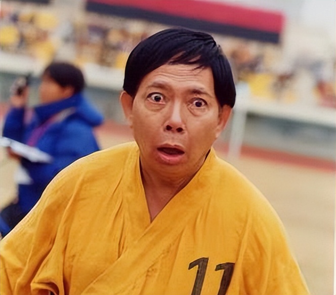 韩媒吐槽国足犯规集锦原文,韩媒吐槽国足爆冷