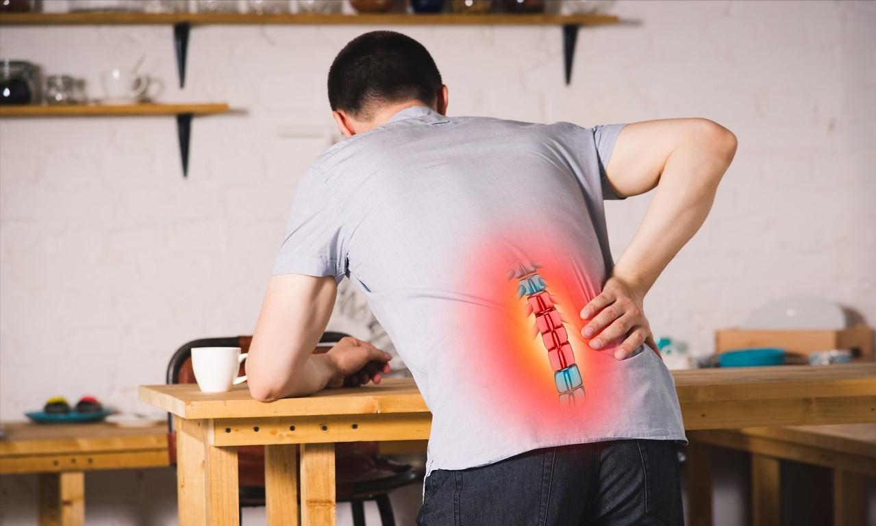 弯腰用力过猛腰痛是什么原因,腰用力过猛引起的腰痛是什么病