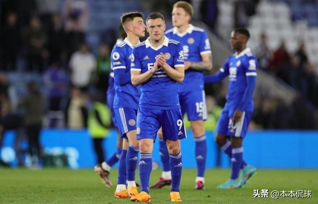 英超历届夺冠集锦,英超曼城3连冠