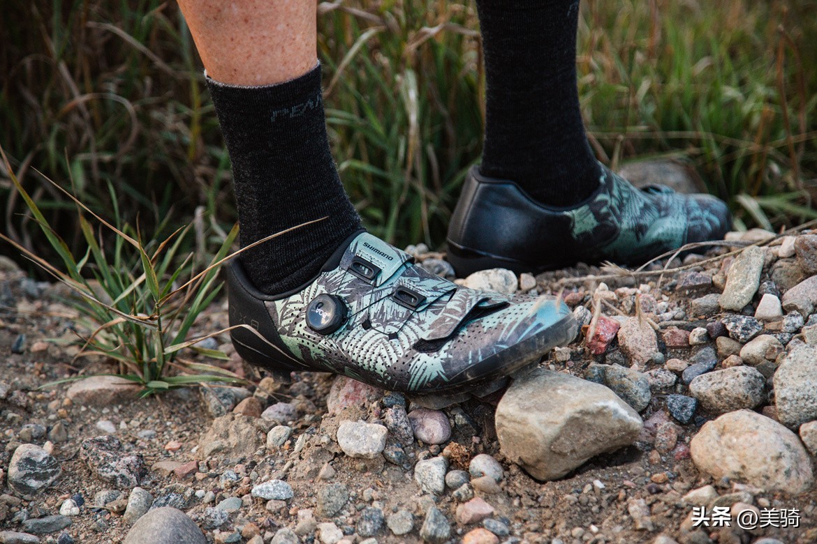 禧玛诺推出新款RX8和RX8R全地形公路锁鞋