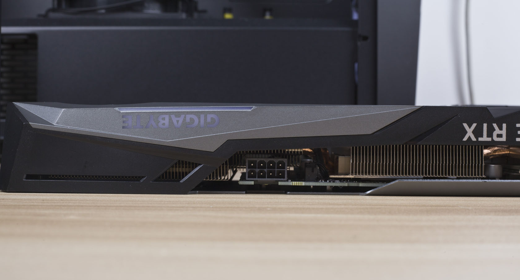 抄底进行时,甜点级技嘉RTX3060魔鹰体验