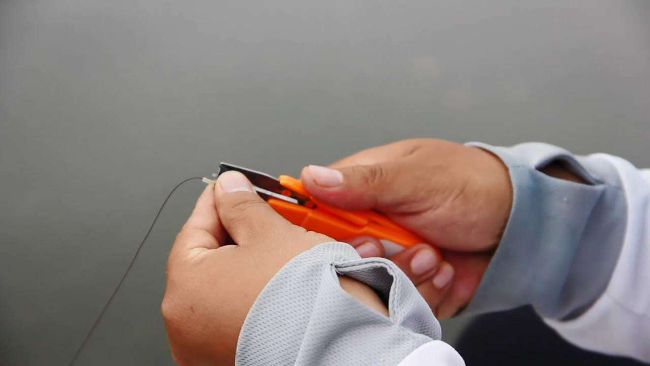 修剪铅皮很多浮漂还是不冒出来,调漂不用剪铅皮直接调浮漂可以吗