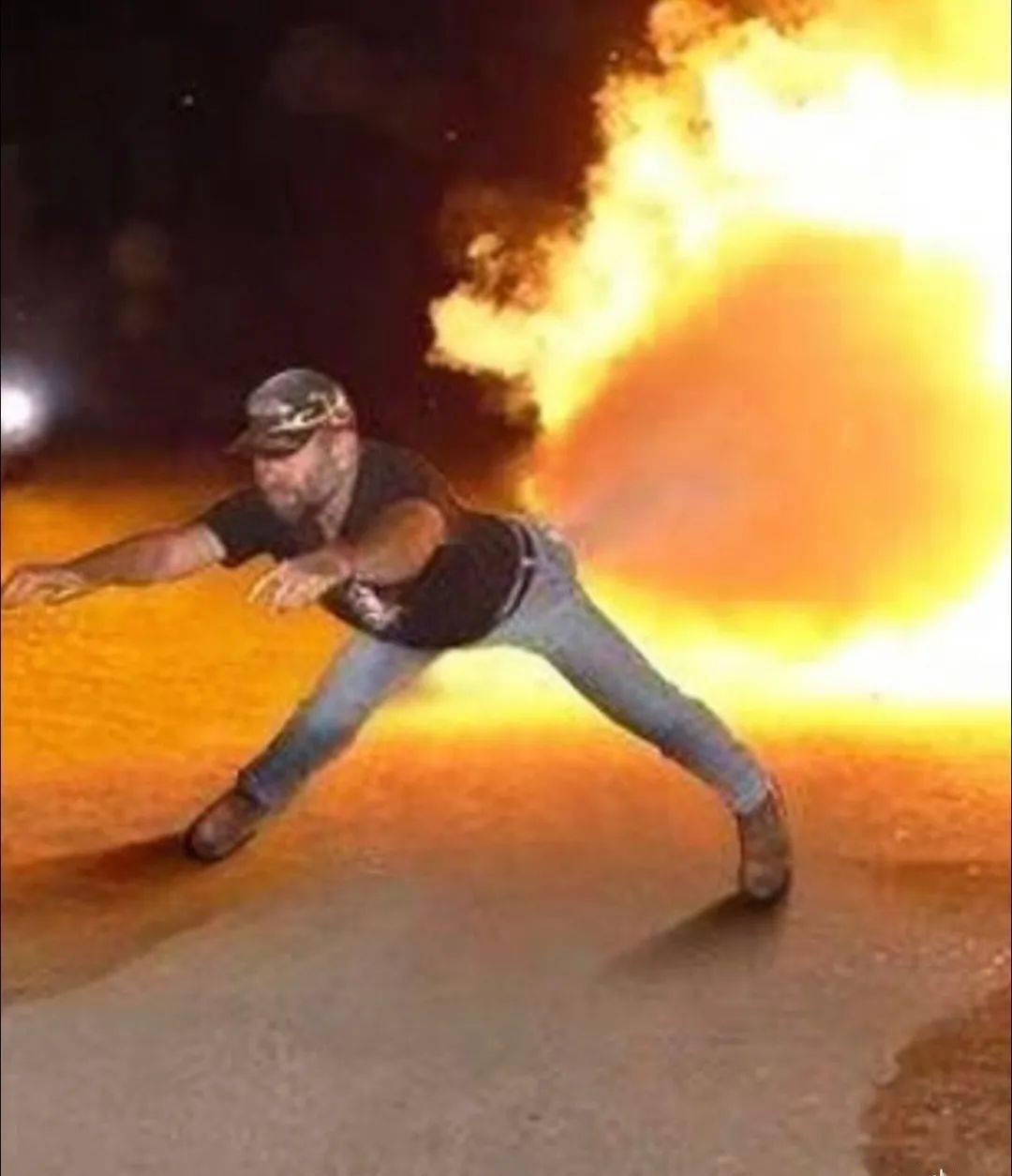 花了1000块钱拍艺术照,花了900元拍的照片