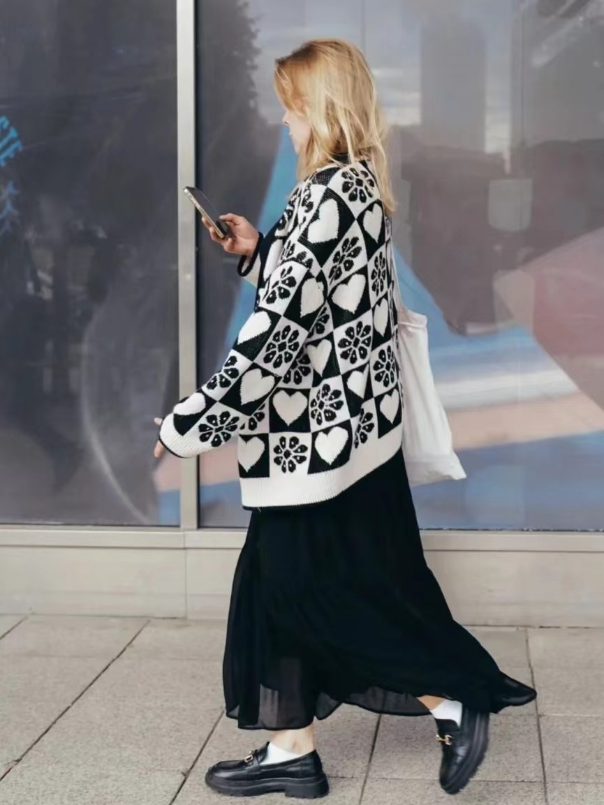 时尚气质高腰九分裤穿搭,九分裙裤搭配不老气