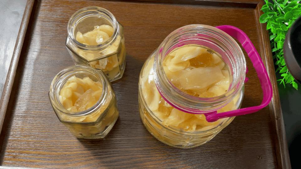 三伏天吃醋泡姜做法,老奶奶泡糖醋仔姜的腌制方法