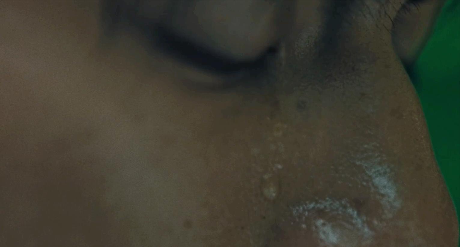 《哭悲》好听的是名字,难看的是片子