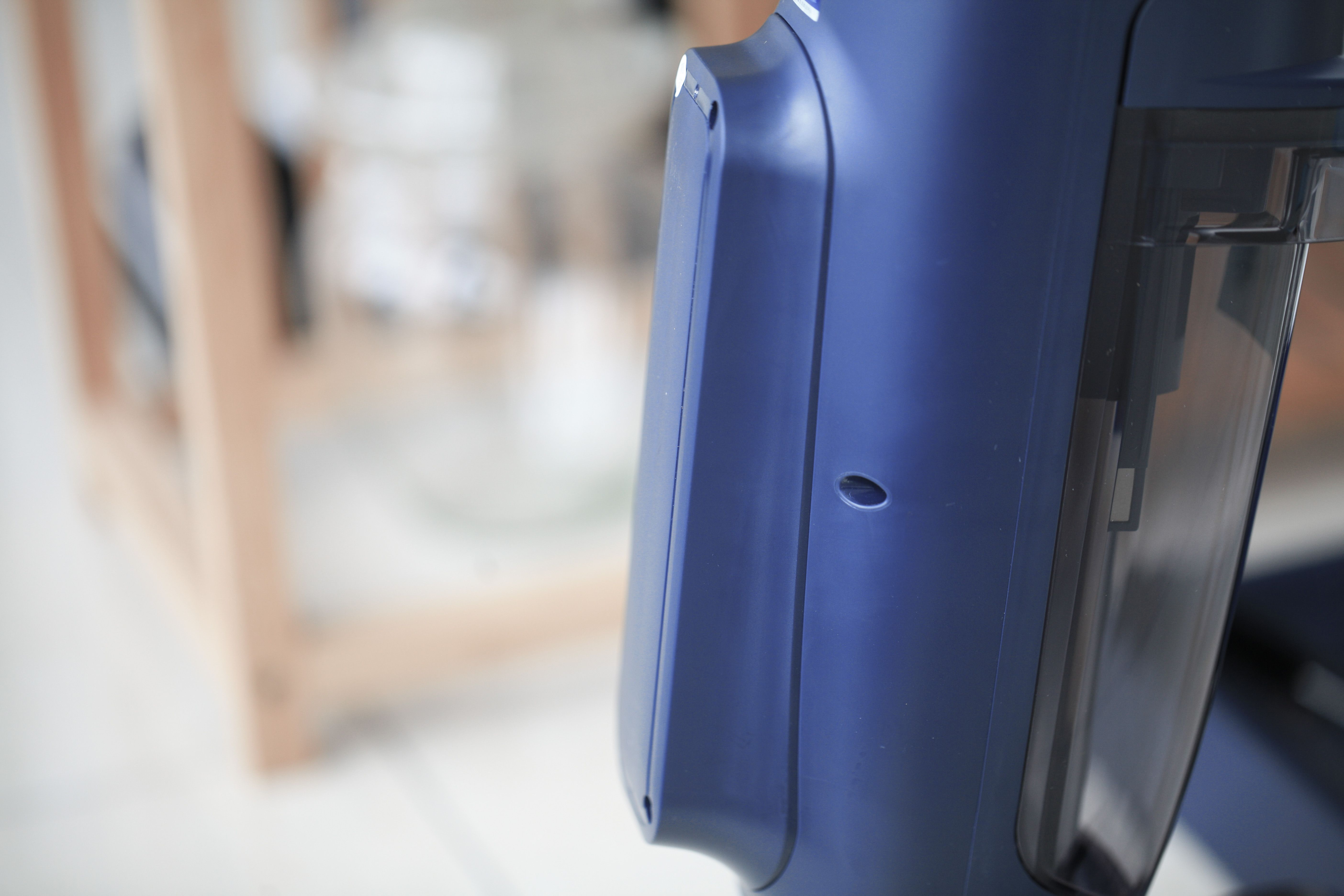 洗地机洗地板好用吗,洗地机地板顽固污渍测评