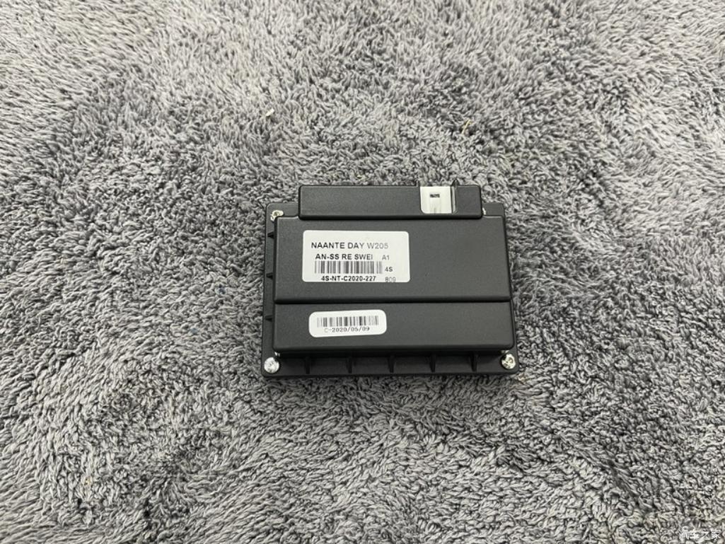 奔驰c43amgcoupe内饰改装,奔驰c43旅行版改装大包围