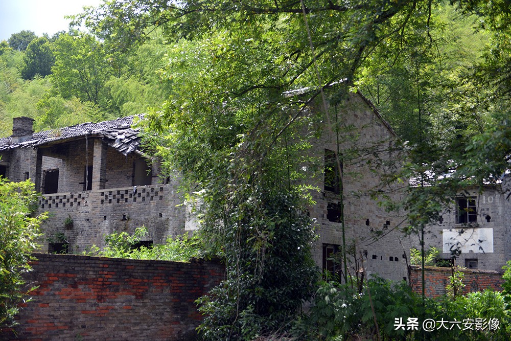 大山深处废弃的三线军工厂视频,军工三线厂旧址