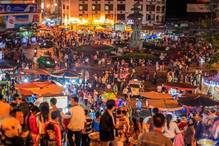 越南之耻：东南亚新兴国家，为何沦为外国人的*欢寻**作乐之地？