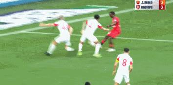 1-0！10打11，成都蓉城91分钟献绝杀！海港吞首败，武磊错失空门