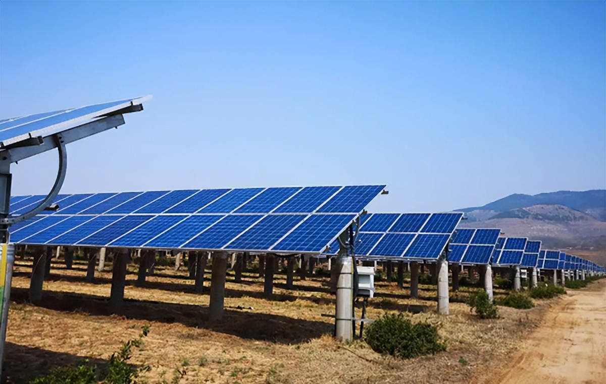 光伏太阳能哪个品牌比较靠谱,太阳能光伏什么品牌