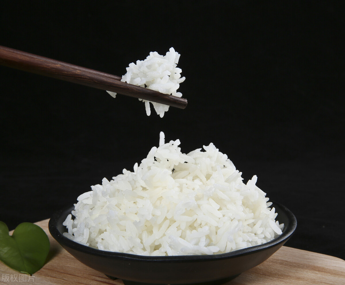 高压力锅蒸米饭步骤,盆蒸米饭做法步骤